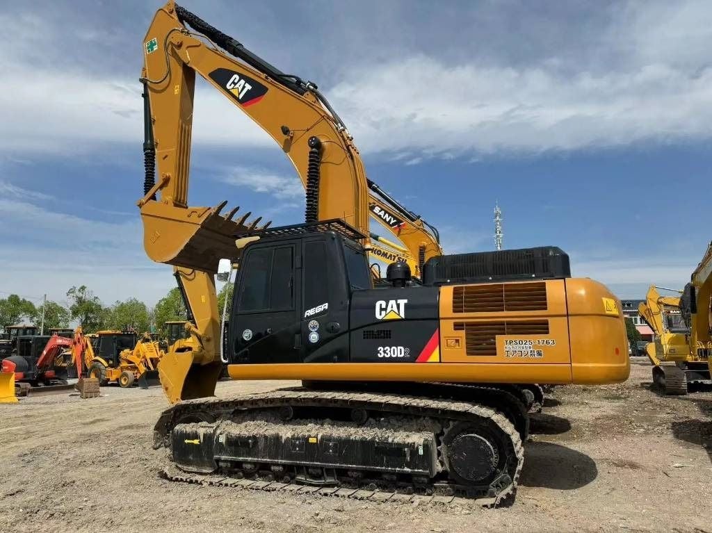 2022 Caterpillar 330D Mini Excavator
