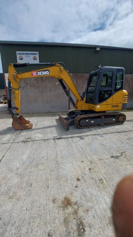 2022 XCMG XE60DA Crawler Excavator