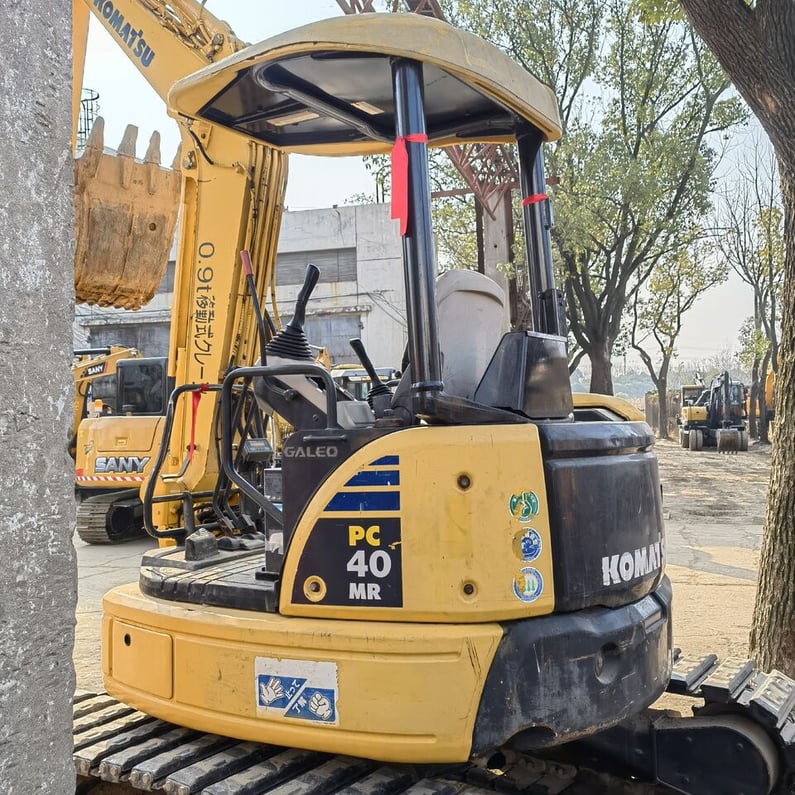 2022 Komatsu PC40MR-2 Mini Excavator