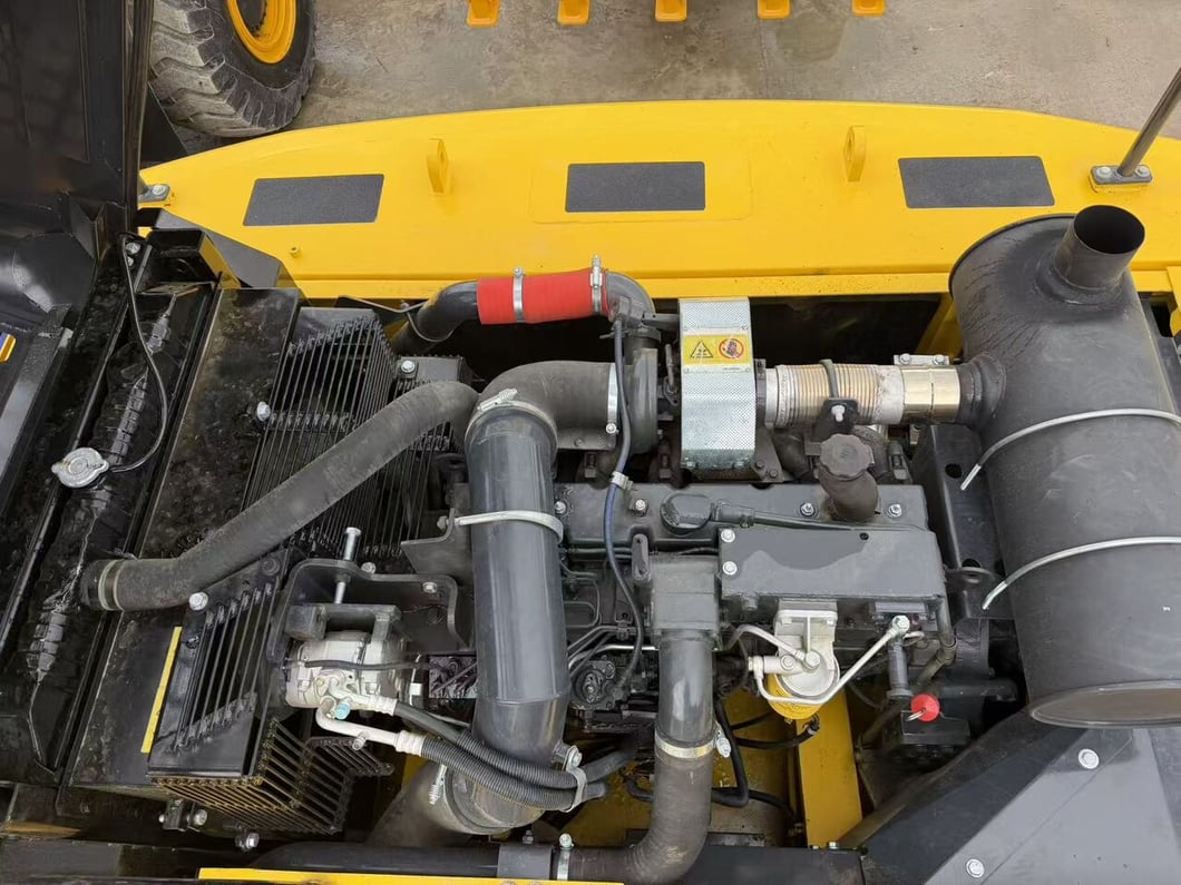 2025 Komatsu PC300 Crawler Excavator