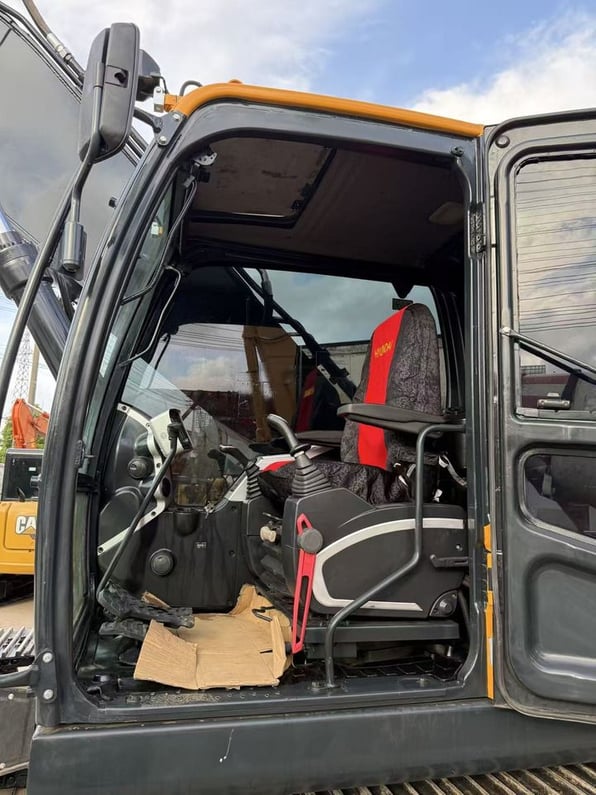 2020 Hyundai R330LC-9S Crawler Excavator