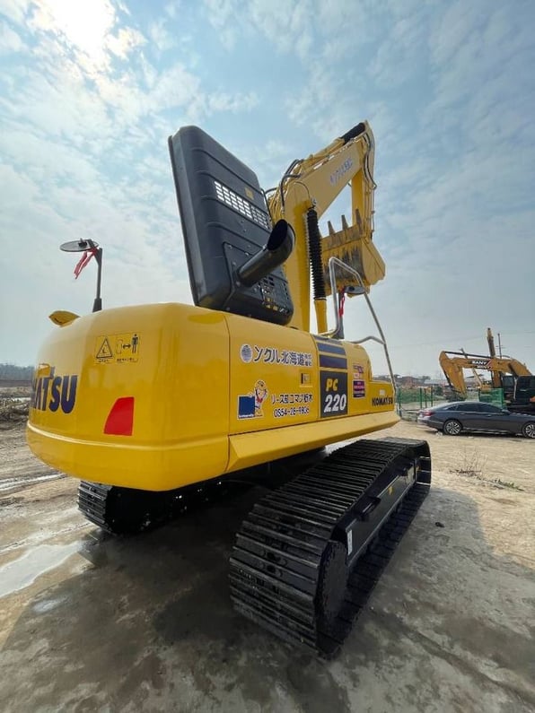 2024 Komatsu PC220 LC Crawler Excavator