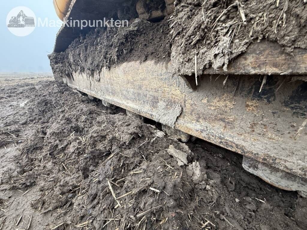 2012 JCB JZ235LC Crawler Excavator
