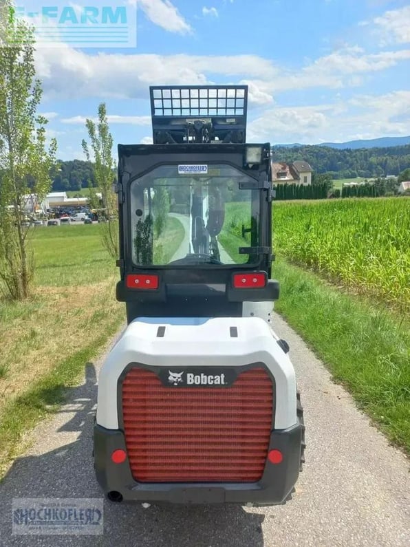 2022 Bobcat L28E Mini Excavator
