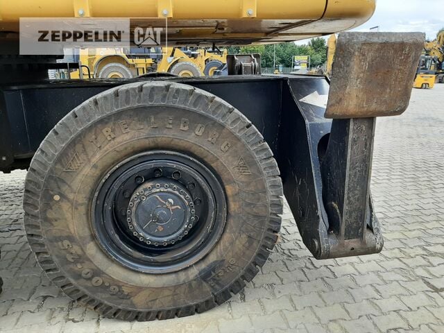 2022 Caterpillar MH3040-07A Material Handler