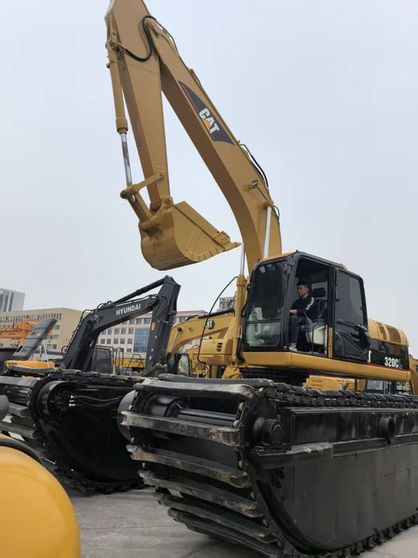 2020 Caterpillar 320CL Amphibious Excavator