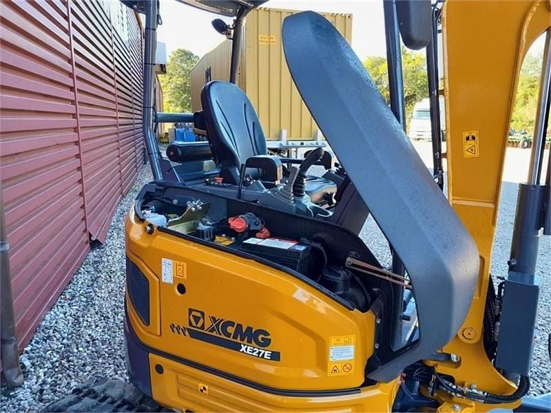 XCMG XE27E Mini Excavator