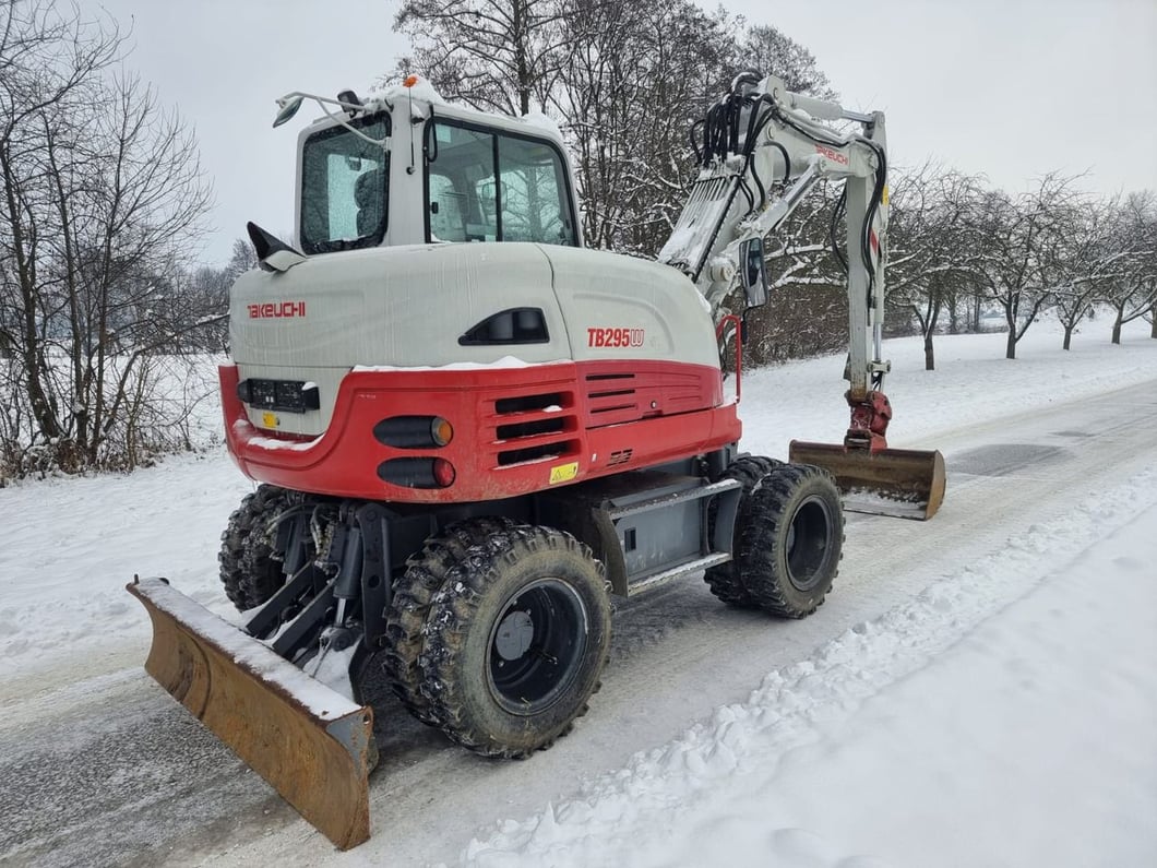 2019 Takeuchi TB295W Wheel Excavator