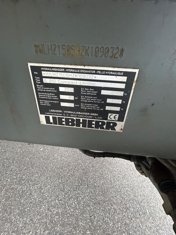 2018 Liebherr A910 COMPACT LITRONIC Wheel Excavator