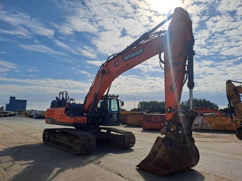 2018 Doosan DX340LC Crawler Excavator