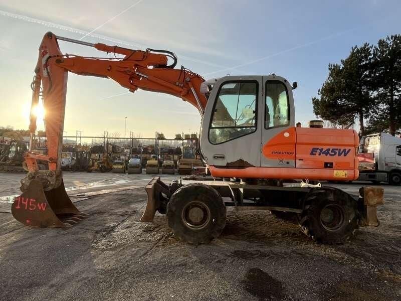 2004 Kobelco E145W Wheel Excavator
