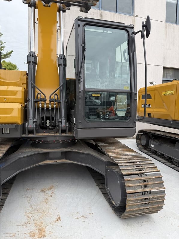 2026 XCMG XE135 Crawler Excavator