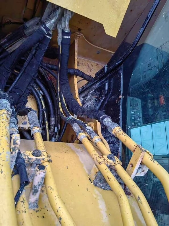 2025 Caterpillar 307 Crawler Excavator