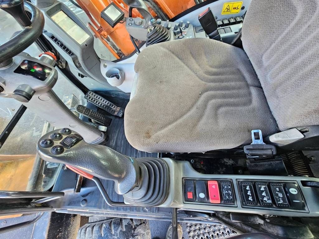 2015 Hitachi ZX140W-5 Wheel Excavator