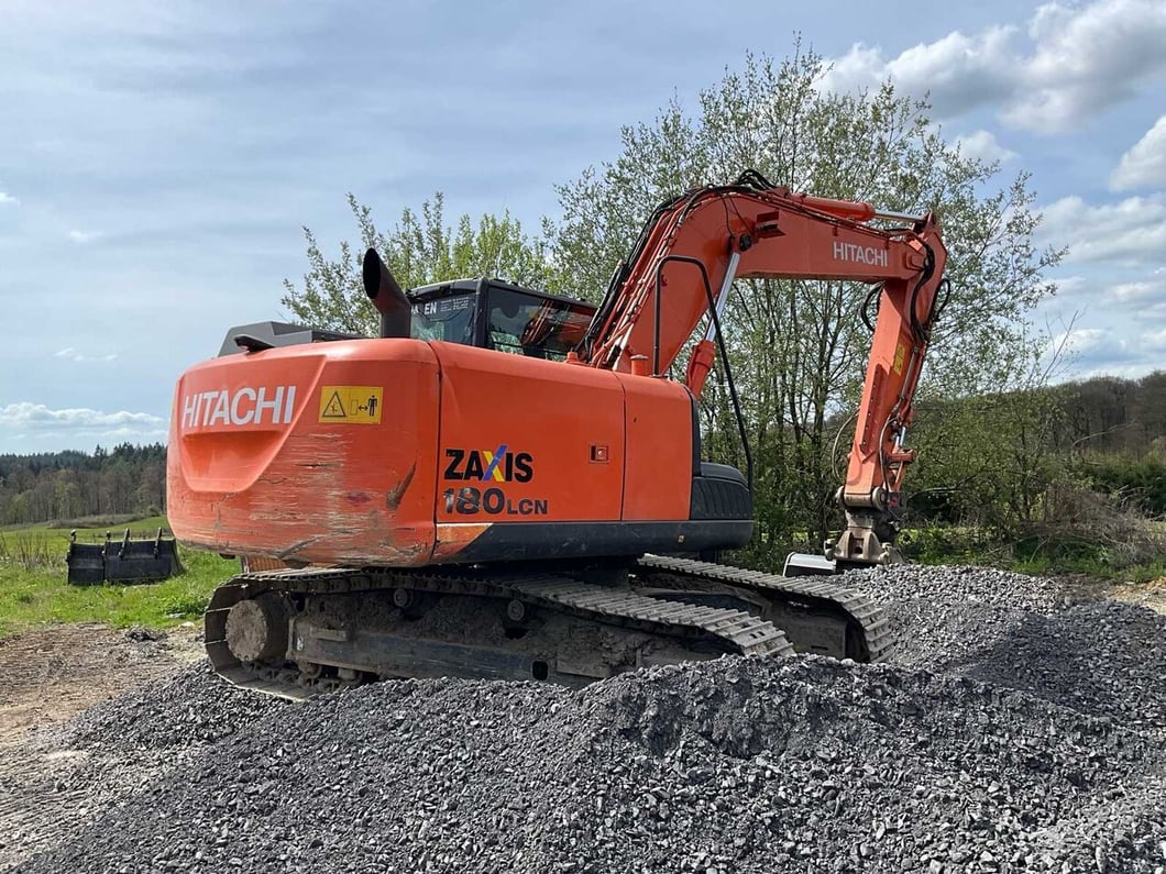 2014 Hitachi 180 LCN Crawler Excavator