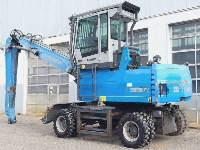 2015 Fuchs MHL 334 E Material Handler