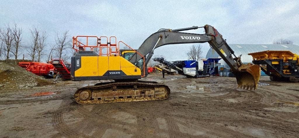 2018 Volvo EC300EL Crawler Excavator