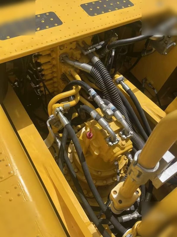 2023 Komatsu PC350-8 Crawler Excavator