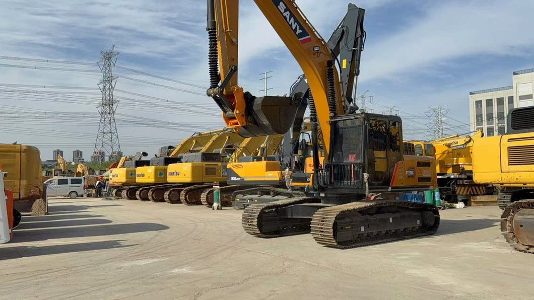 2018 Sany SY215C Crawler Excavator