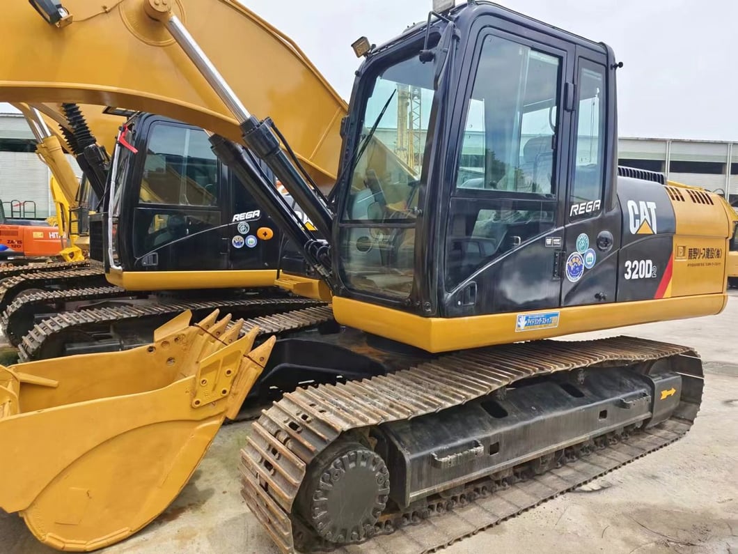 2019 Caterpillar 320D2 Crawler Excavator