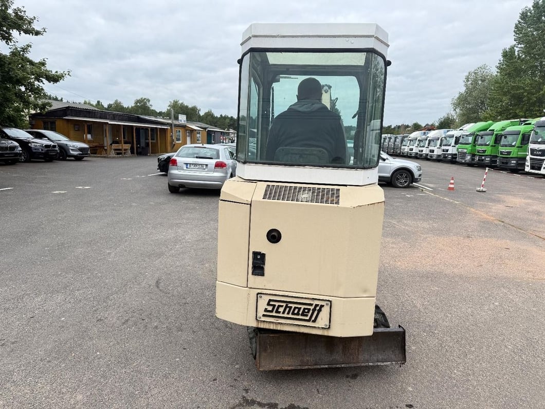 1995 Schaeff HR 12 Mini Excavator