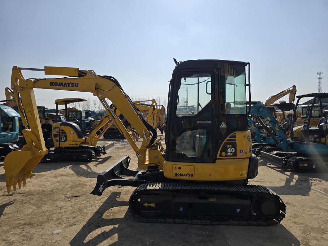 2024 Komatsu PC40 Mini Excavator