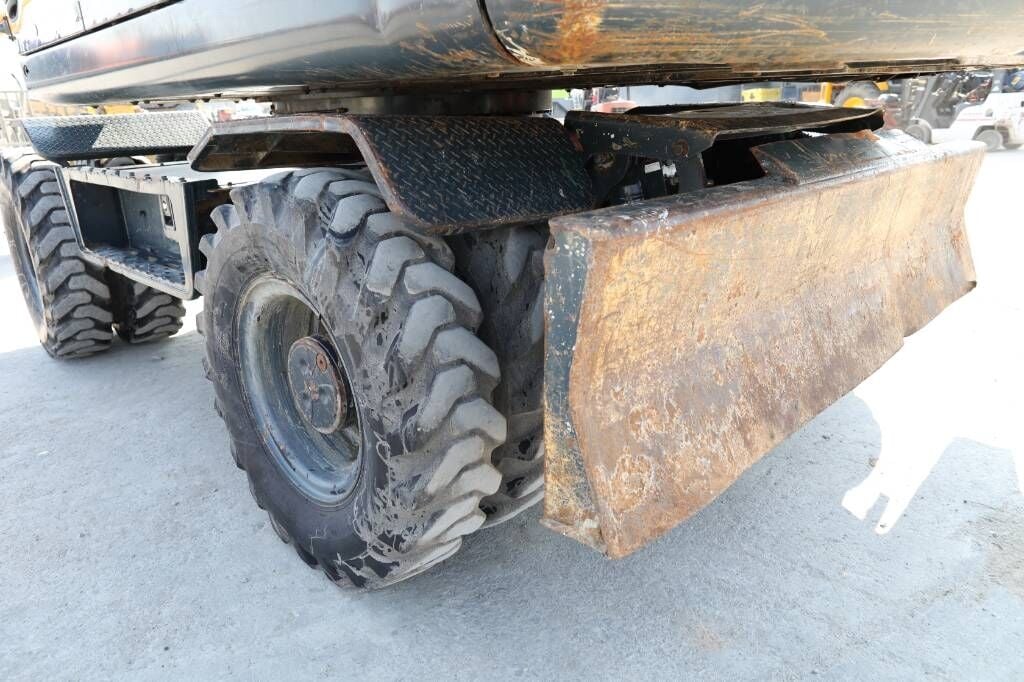 2015 Hyundai R140W-9A Wheel Excavator