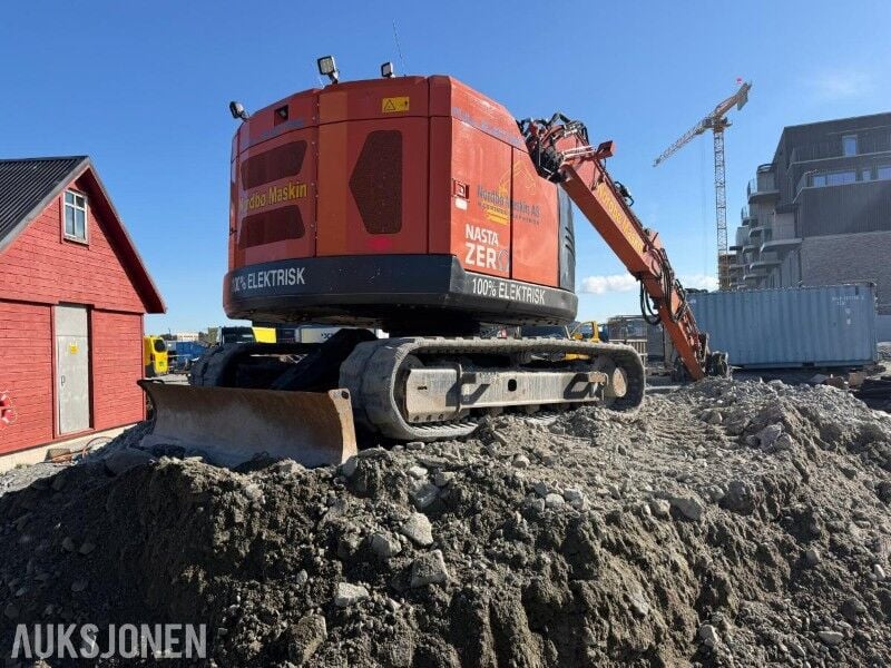 Excavator 2022 Hitachi ZE85 Elektrisk Gravemaskin - Engcon Tiltrotator - 1.685 Timer
