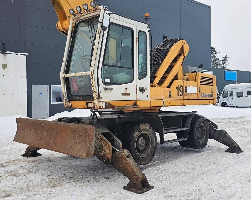 2000 Liebherr A924 LITRONIC Wheel Excavator