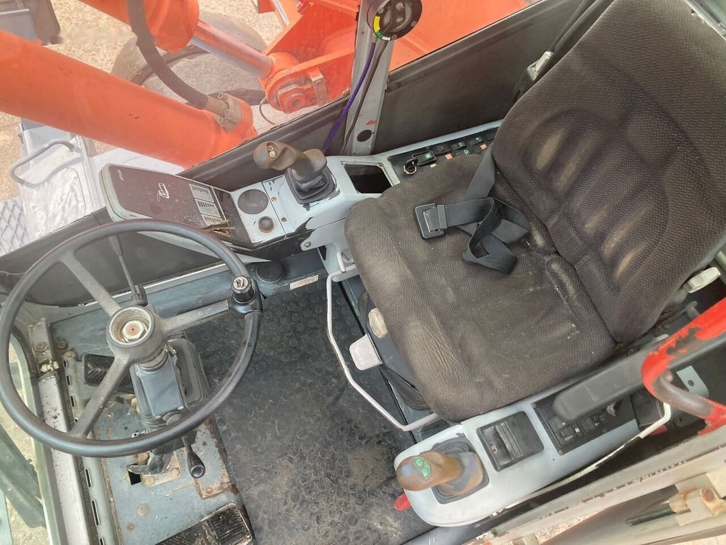 2005 Atlas 1604 Material Handler