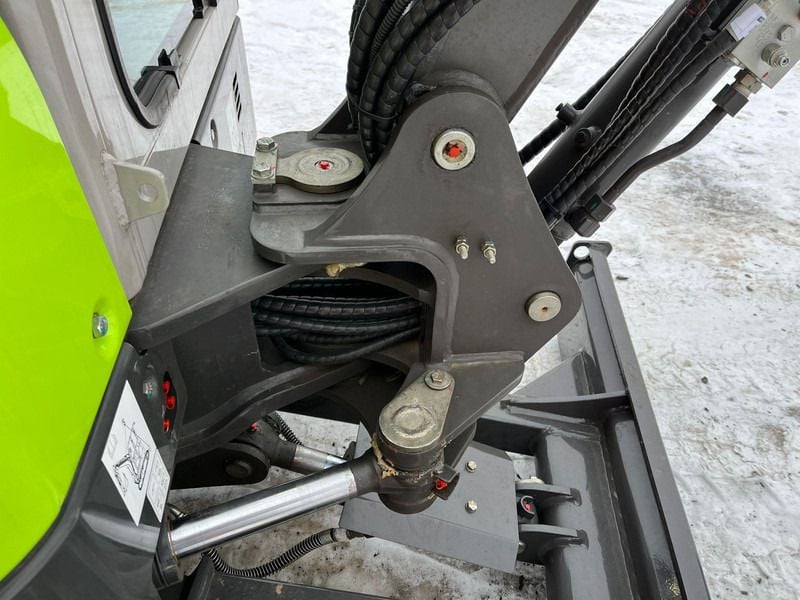 2025 Zoomlion ZE26GU Mini Excavator