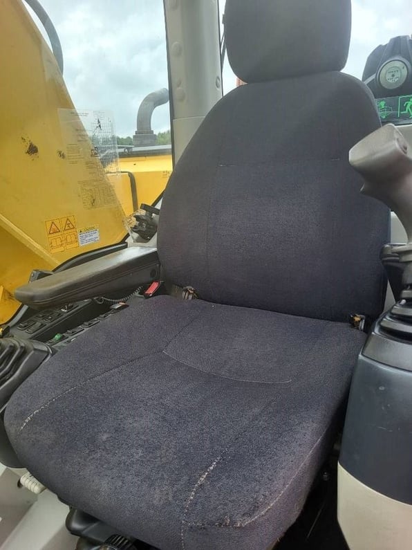 2012 New Holland E235BSR-2 Crawler Excavator