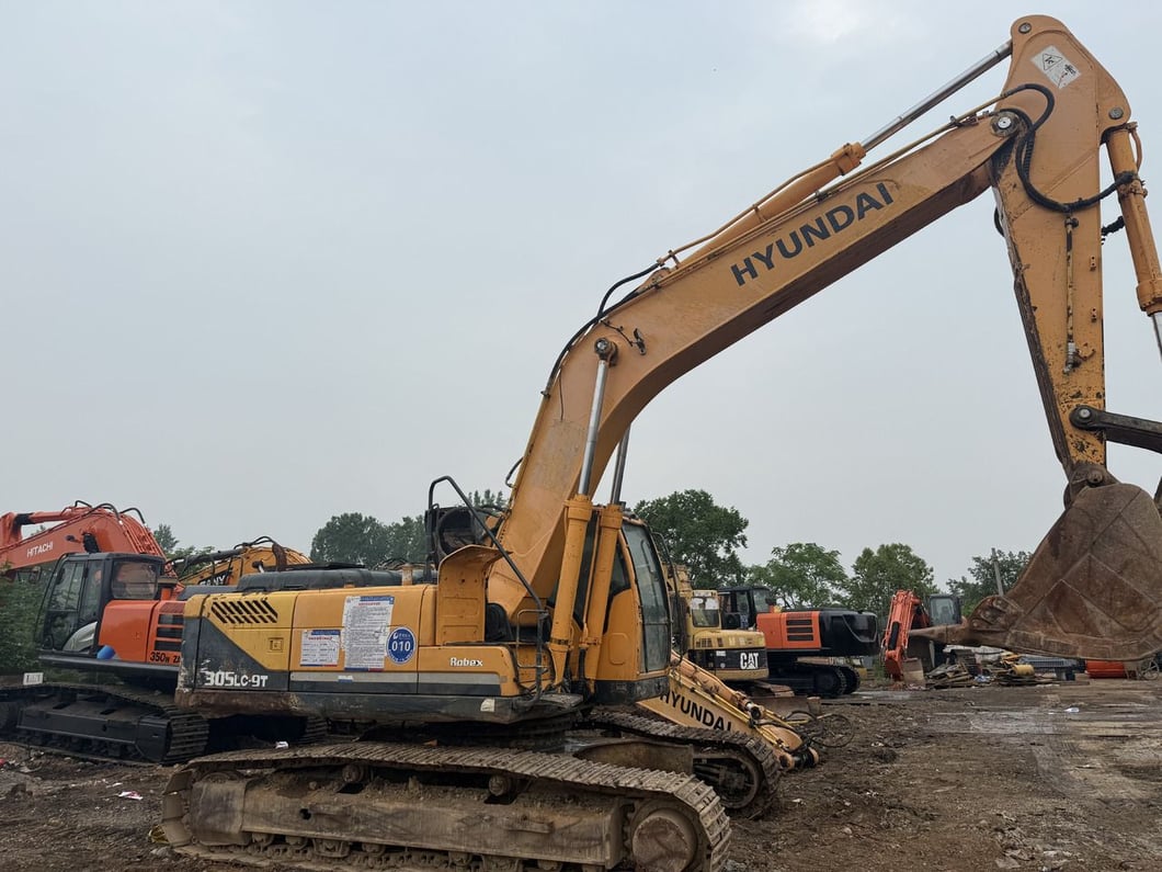 2020 Hyundai 305-9T Crawler Excavator