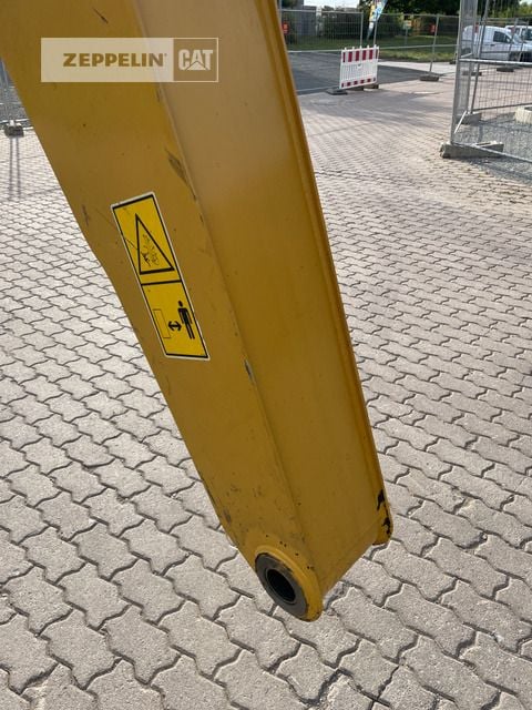 2021 Caterpillar MH3022-06C Material Handler