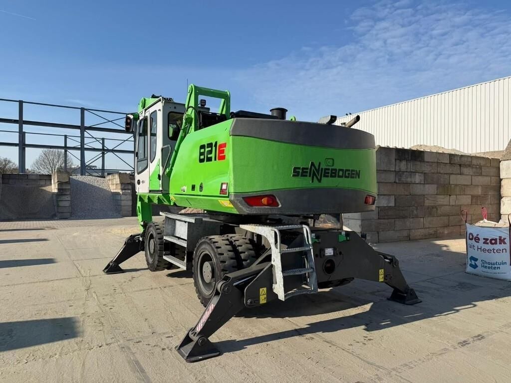 2016 Sennebogen 821M E Material Handler