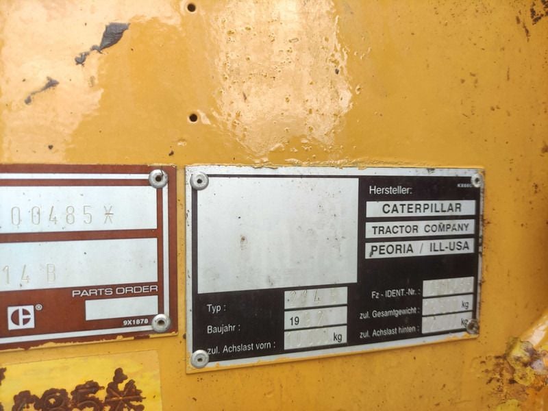 1992 Caterpillar 214 B Wheel Excavator