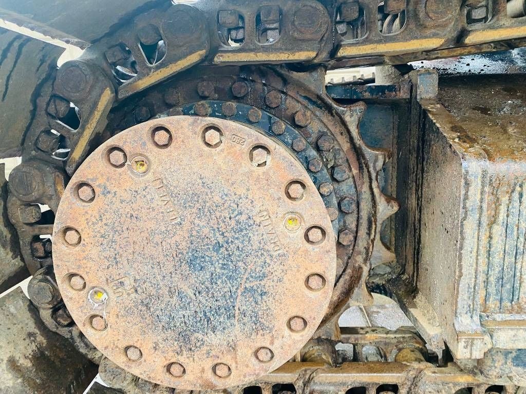 2024 Hitachi ZX300LC-7