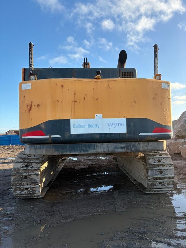 2013 Hyundai R800LC-9 Crawler Excavator