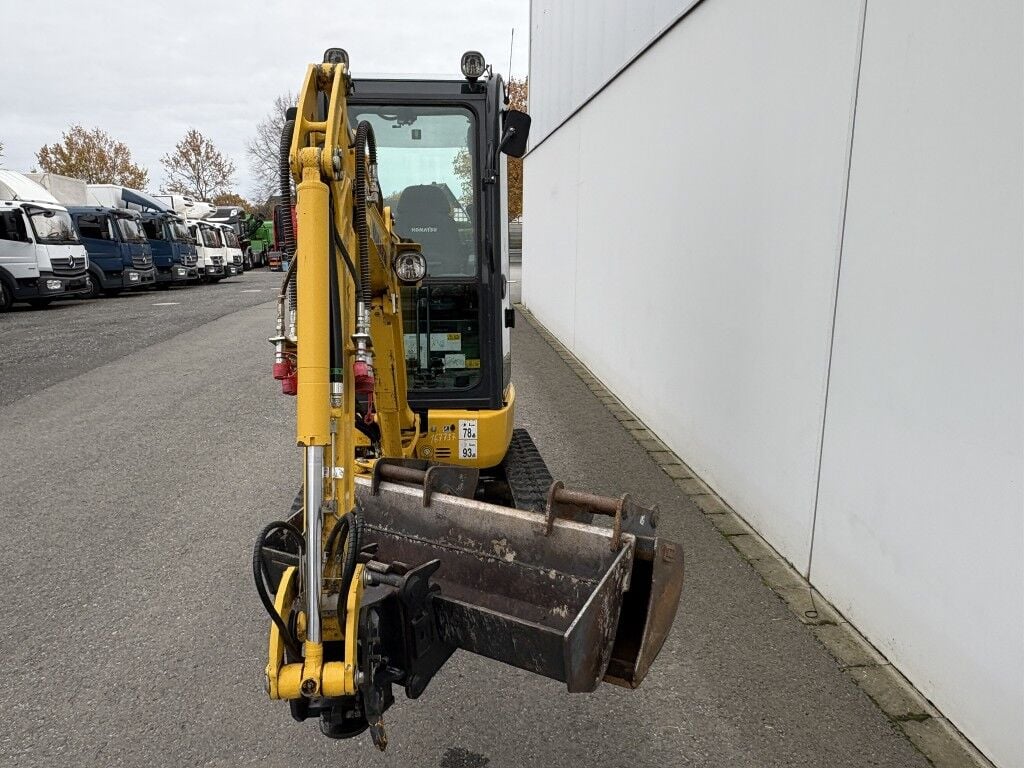 2022 Komatsu PC16R-3HS Mini Excavator