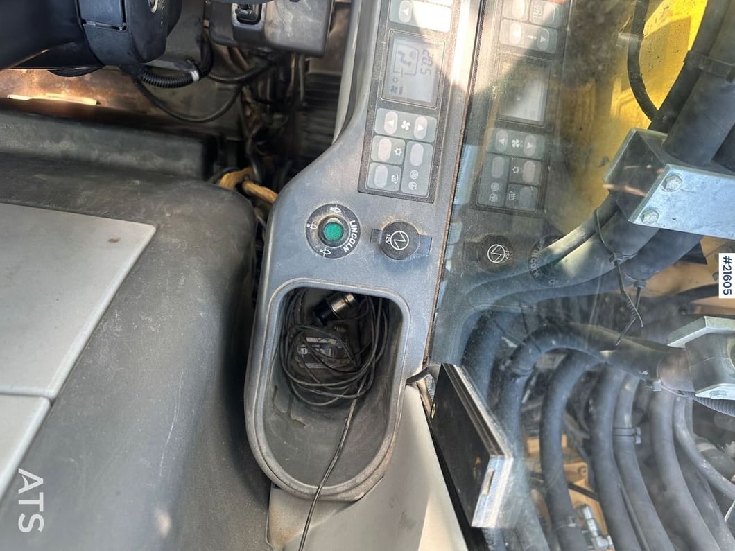 2012 Caterpillar M313D Wheel Excavator