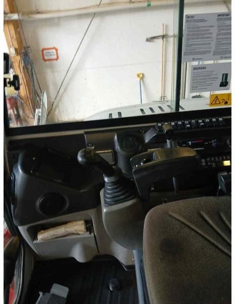2016 Takeuchi TB260 Mini Excavator