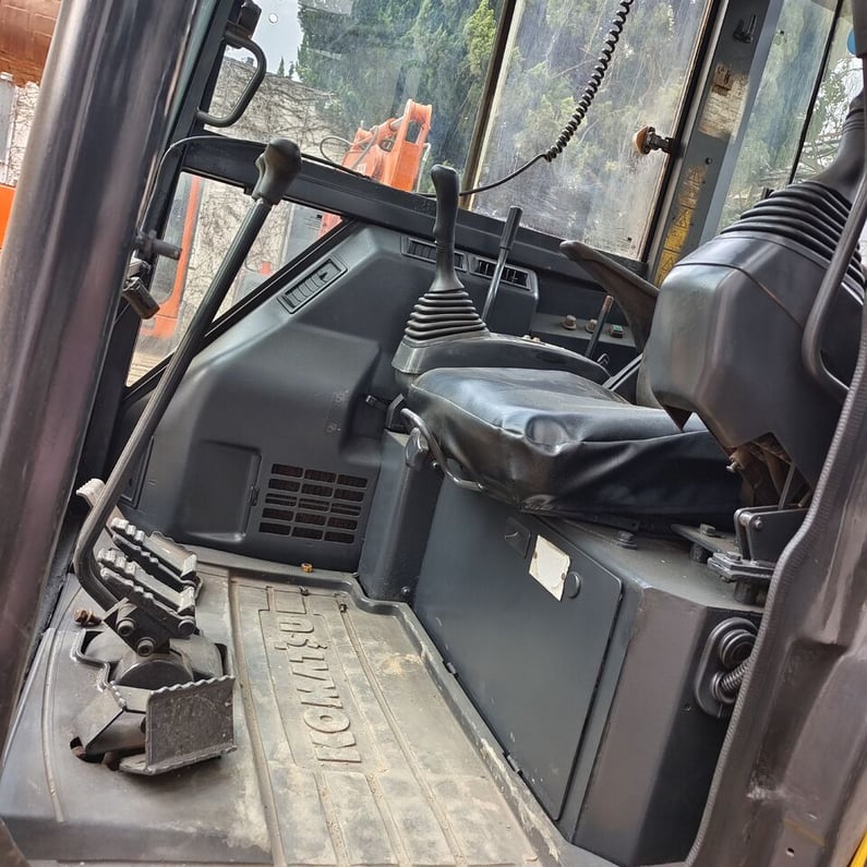 2024 Komatsu PC30 Crawler Excavator