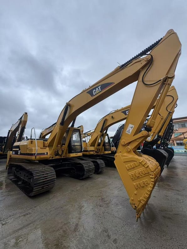 2019 Caterpillar 325BL Crawler Excavator