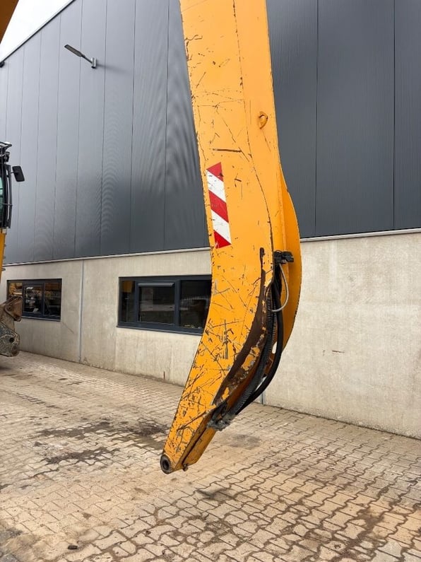 2015 Liebherr LH40 Material Handler
