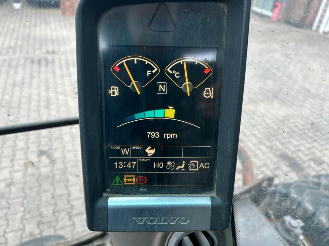 2008 Volvo EW140C Wheel Excavator