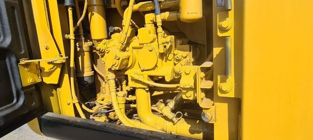 2020 Caterpillar 318FL Crawler Excavator