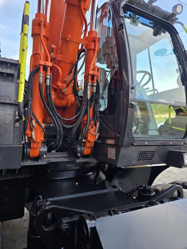 2018 Hitachi ZX170W-6 Wheel Excavator