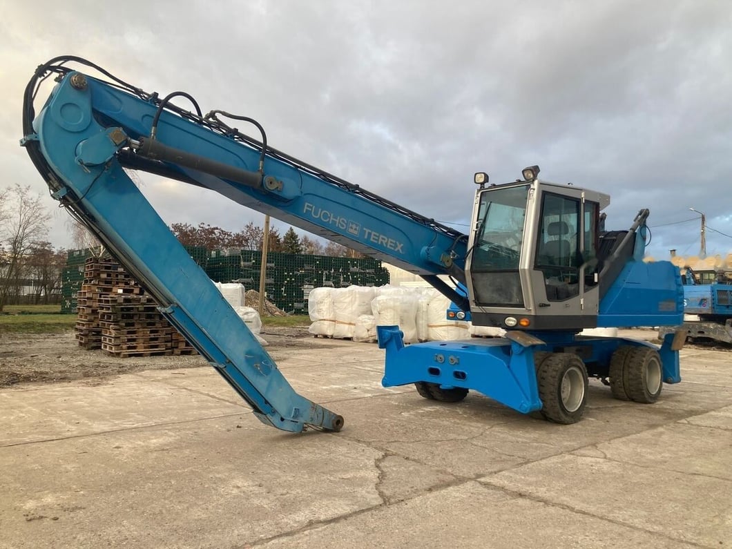 2008 Fuchs MHL331D Material Handler