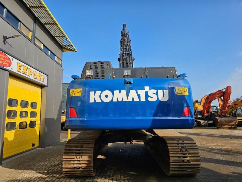 2020 Komatsu PC490 Crawler Excavator