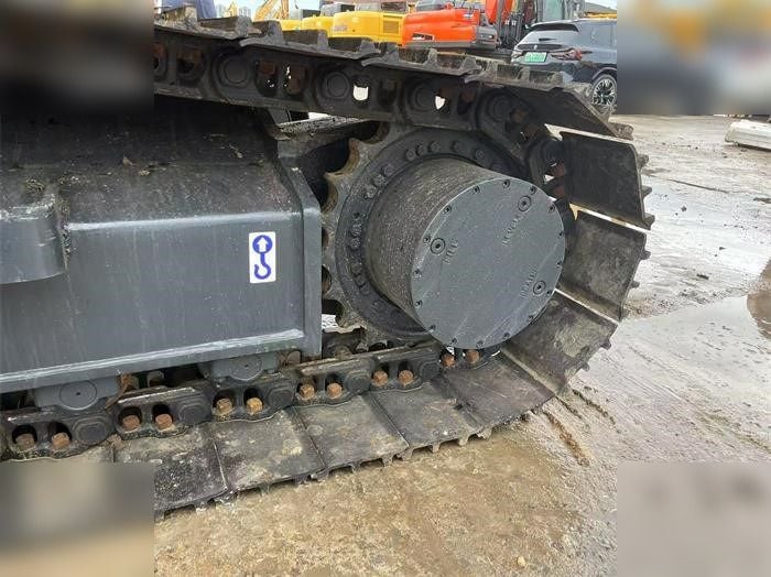 2024 Doosan DX225LCA Crawler Excavator